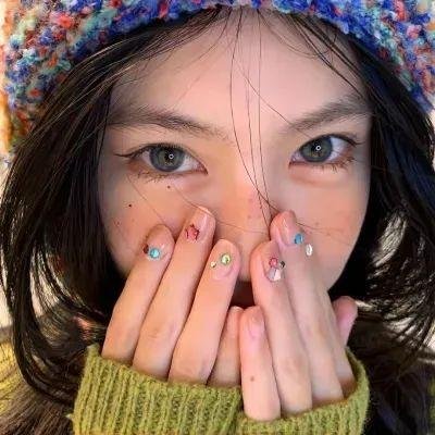 普通爱情小故事 封面
